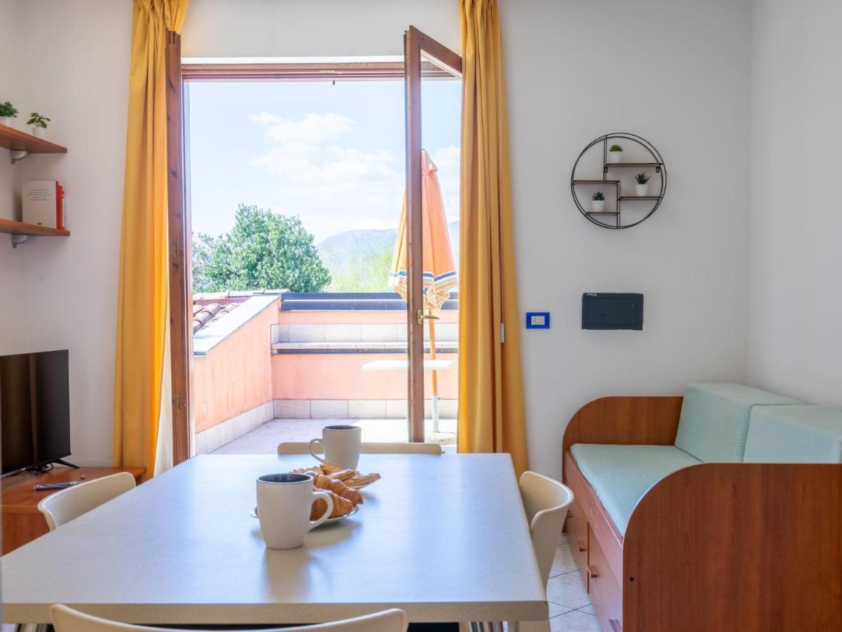 Apartment Residenza Agrifoglio-5 By Interhome Luino Exterior photo